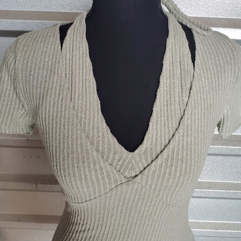 NWT The Buckle Layered Sage Green Short Sleeve top X-small